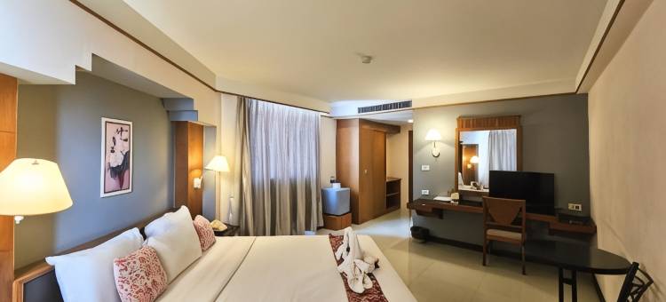 苏攀武里酒店(Songphanburi Hotel)图片