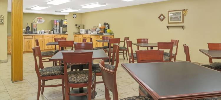 圣克莱尔密苏里速8酒店(Super 8 by Wyndham St. Clair MO)图片