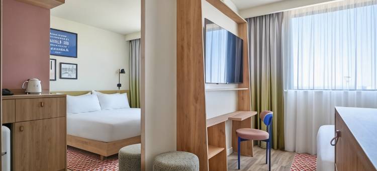 里昂机场希尔顿欢朋酒店(Hampton by Hilton Lyon  Airport)图片