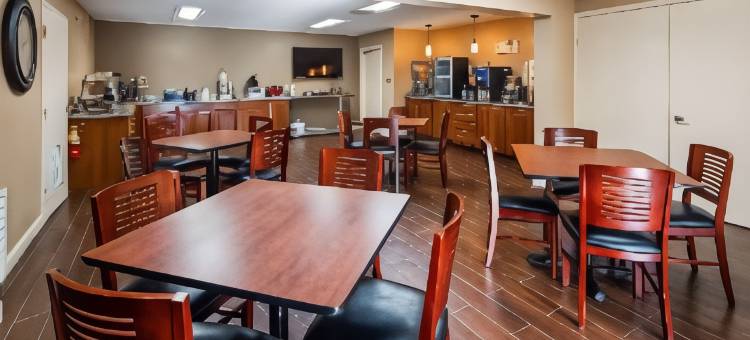 谢尔比维尔小屋贝斯特韦斯特酒店(Best Western Shelbyville Lodge)图片