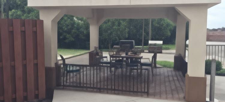 活华德康杜活套房酒店(Candlewood Suites Woodward)图片