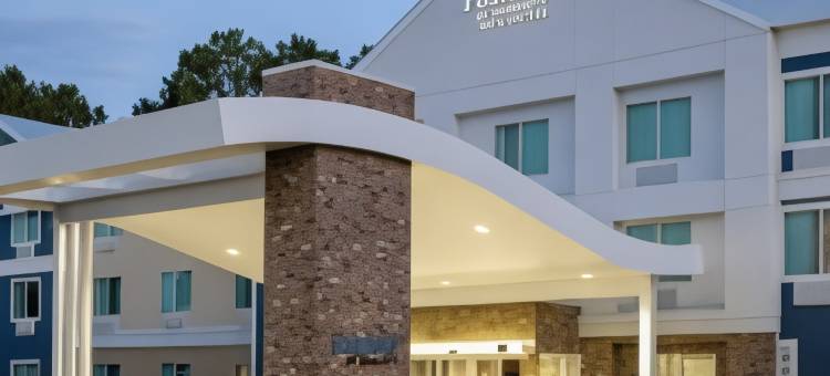 萨凡纳机场万枫套房酒店(Fairfield Inn & Suites Savannah Airport)图片