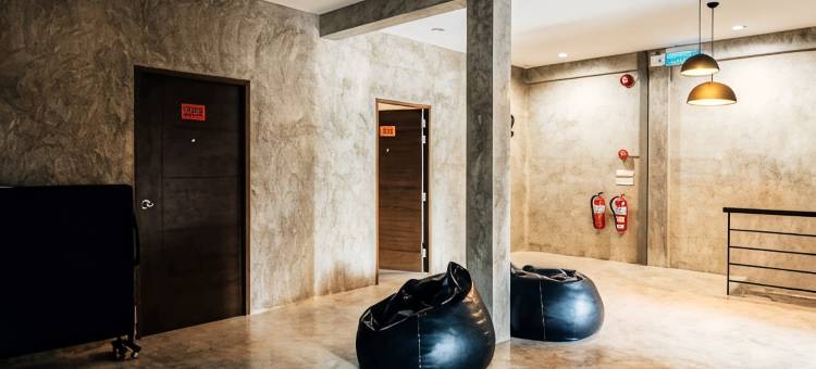 素叻旅程旅馆(Journey Hostel Suratthani)图片