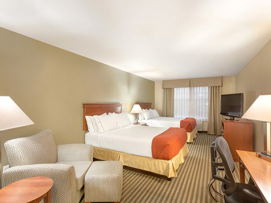 Holiday Inn Express 瓦拉瓦