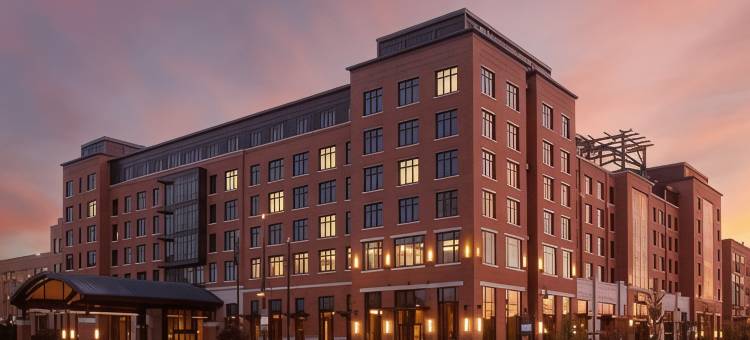 南本德希尔顿大使套房酒店(Embassy Suites by Hilton South Bend at Notre Dame)图片