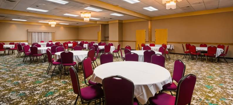 伍德赫文贝斯特韦斯特酒店(Best Western Woodhaven Inn)图片