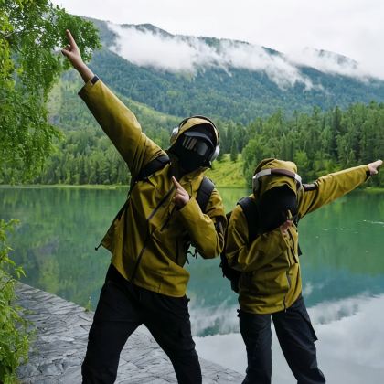 新疆伊犁+赛里木湖+琼库什台+那拉提旅游风景区7日6晚私家团