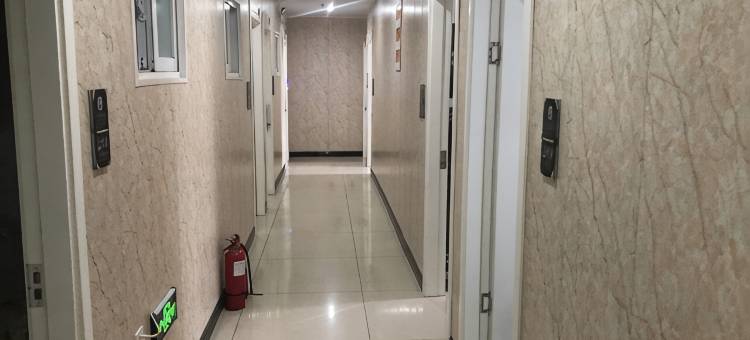郑州龙格网咖宾馆(郑大体育学院店)图片