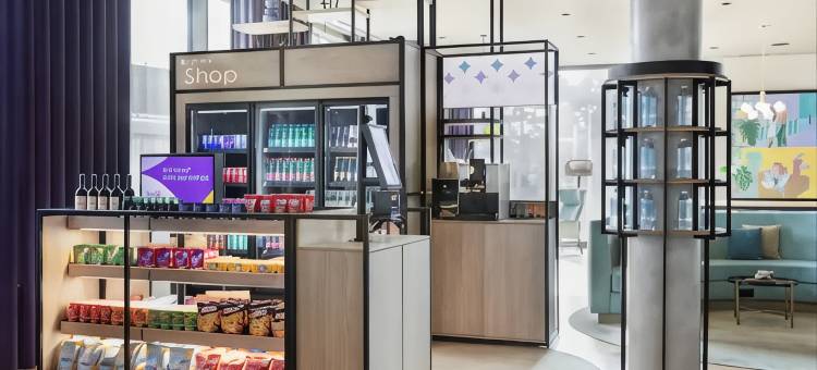 Spark by Hilton Tbilisi Biography图片