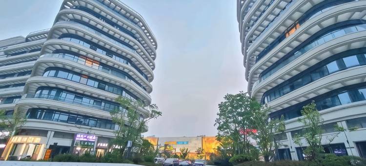 卿合民宿(衢州高铁站万达广场店)图片