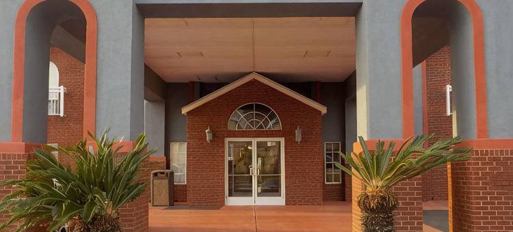 贝斯特韦斯特SureStay Plus华纳罗宾斯空军基地酒店(SureStay Plus Hotel by Best Western Warner Robins AFB)图片