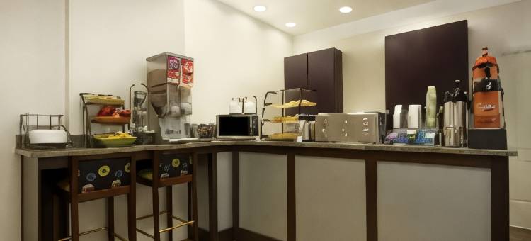 富尔顿代尔戴斯酒店(Days Inn by Wyndham Fultondale)图片