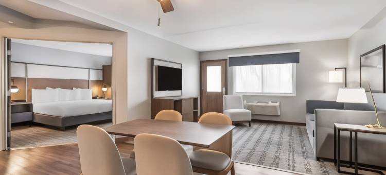 瓦利城AmericInn会议中心(AmericInn by Wyndham Valley City Conference Center)图片