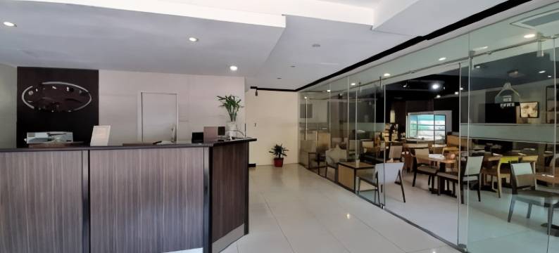 金色山谷酒店(Golden Valley Hotel)图片