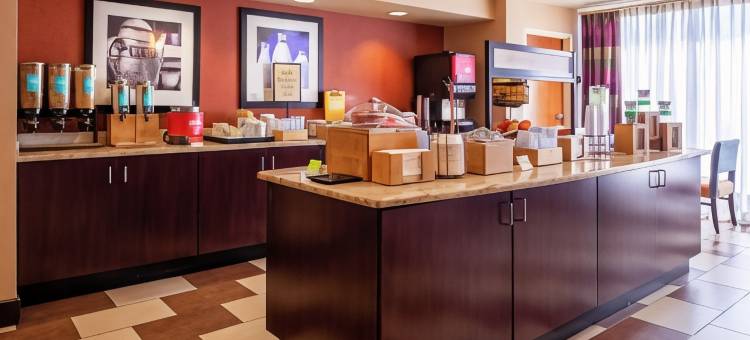 阿尔伯克基汉姆旅馆 - 大学/城(Hampton Inn Albuquerque-University/Midtown)图片