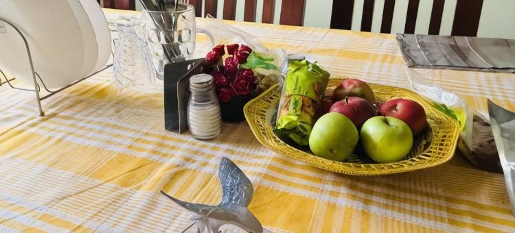 Lit Homestay 5 Mins from Airport图片