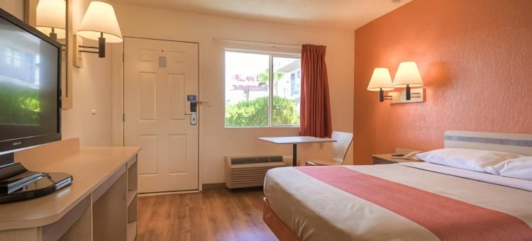 拉斯维加斯博尔德高速路Motel 6汽车旅馆(Motel 6 Las Vegas, NV - Boulder Hwy)图片