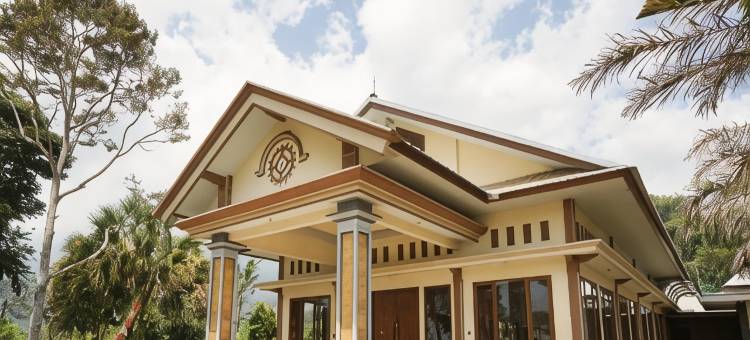 OYO1483布米贝尔米柏迈酒店(OYO 1483 Hotel Bumi Bermi Permai)图片