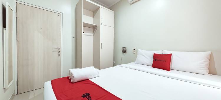 红多兹酒店-近万隆新市场(RedDoorz Near Pasar Baru Bandung)图片