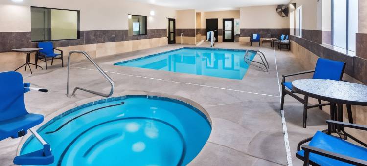 阿尔伯克基 - 北气球嘉年华公园智选假日酒店及套房(Holiday Inn Express & Suites Albuquerque-N. Balloon Fsta PK)图片