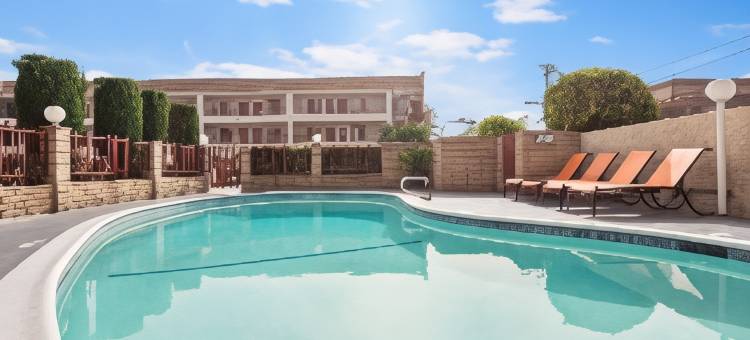 帕萨迪纳皇家贝斯特韦斯特酒店(Best Western Pasadena Royale Inn  Suites)图片