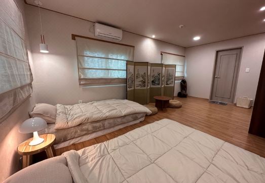 Gyeongju Stay Seongwang Pension Hotel Overview