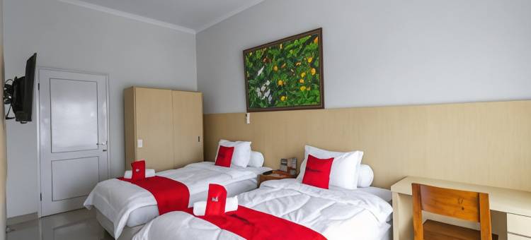 红多兹酒店近日惹穆罕默迪耶大学(RedDoorz Near Universitas Muhammadiyah Yogyakarta)图片