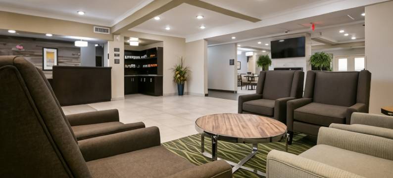 萨斯喀彻温堡贝斯特韦斯特优质套房酒店(Best Western Plus Fort Saskatchewan Inn  Suites)图片