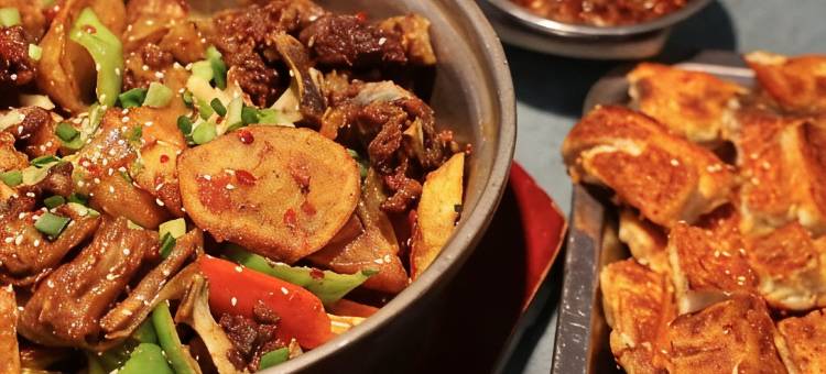 方圆宾馆(西宁大十字中心广场店)图片