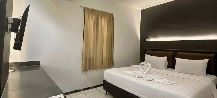 图隆阿贡沃特尔酒店(Grand Charis Hotel Tulungagung)图片