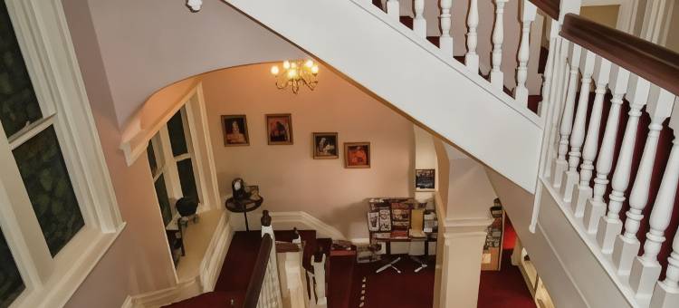 伊斯特本里维埃拉酒店(Eastbourne Riviera Hotel)图片