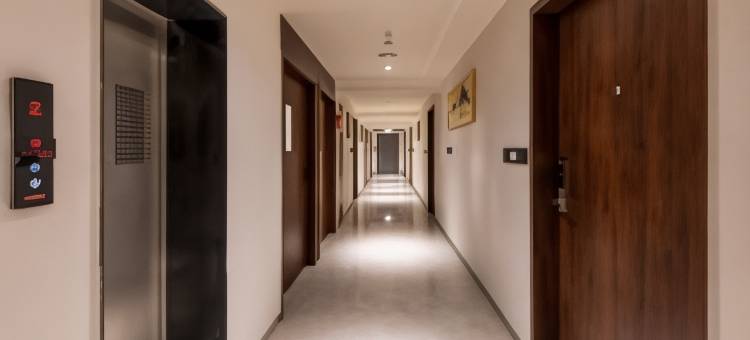 洛德公寓式商务酒店(Lords Studio Inn, Jamnagar)图片
