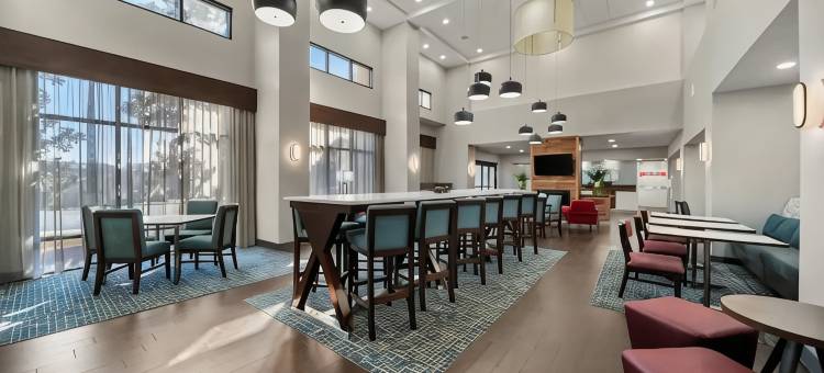 欧佩莱卡 I-85 奥本地区欢朋套房酒店(Hampton Inn & Suites Opelika-I-85-Auburn Area)图片