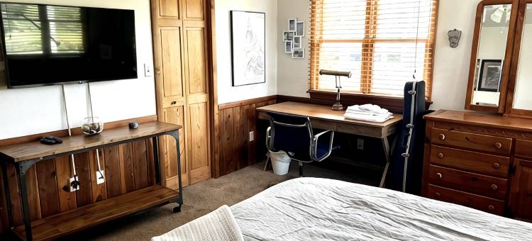 带景观、露台、高尔夫球车及家庭健身房的三卧室度假屋！(Three-bedroom house with views, decks, golf cart and home gym!)图片