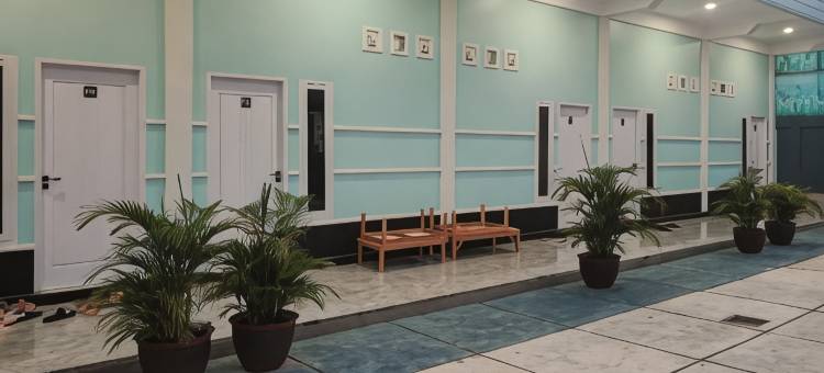 红门酒店-纳法家庭旅馆(RedDoorz Syariah at Naffa Homestay)图片