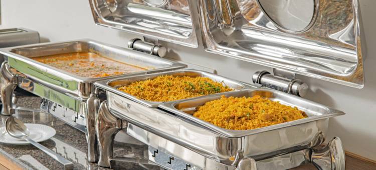 Treebo 钱德拉普尔皇家酒店(Treebo Royal, Chandrapur)图片