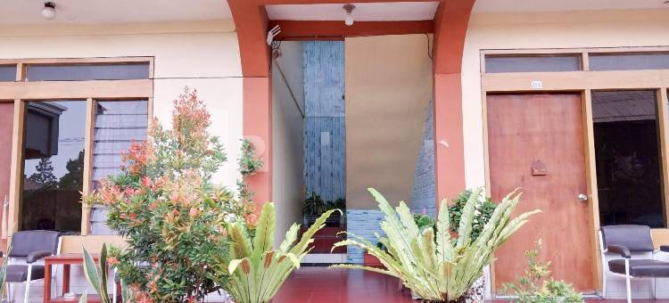 塔旺曼谷 Sido Langgeng Mitra 红多兹酒店(Hotel Sido Langgeng Tawangmangu Mitra RedDoorz)图片