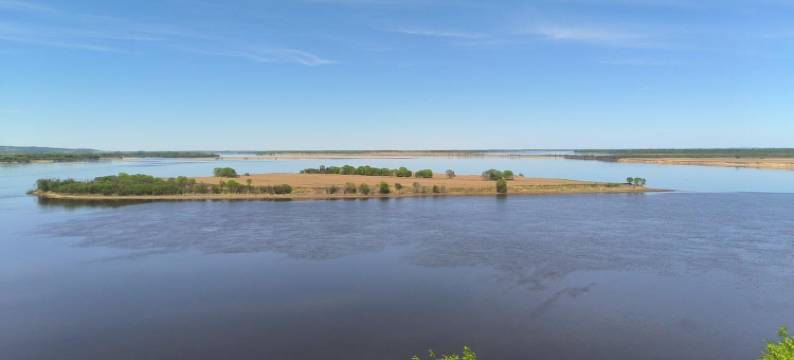 嘉荫云端小筑民宿(繁荣街分店)图片