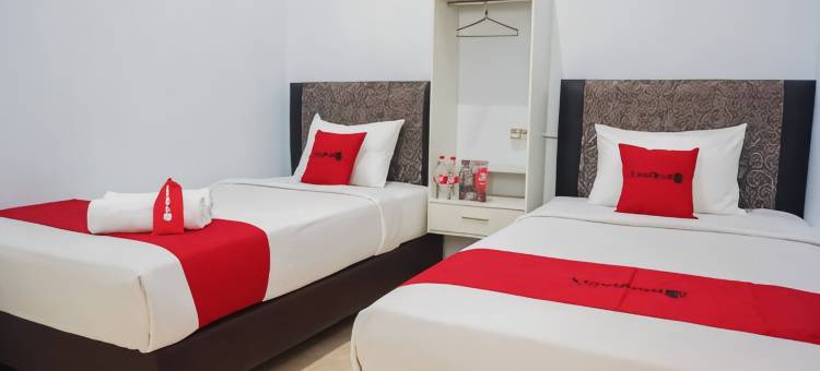 红多兹酒店-近玛琅维罗德罗梅2号(RedDoorz Near Velodrome Malang 2)图片