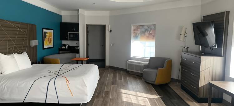 俄克拉何马市北奎尔斯普林拉昆塔温德姆套房酒店(La Quinta Inn & Suites by Wyndham OKC North - Quail Springs)图片