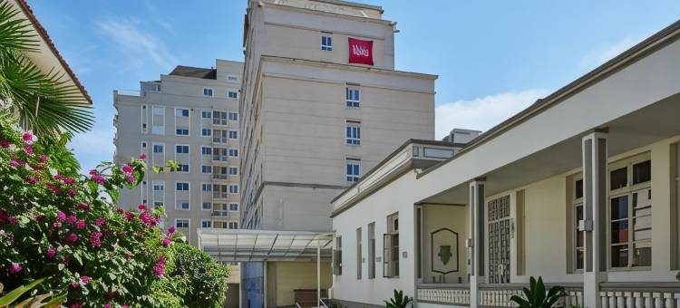 宜必思库里提巴巴特尔酒店(Ibis Curitiba Batel)图片