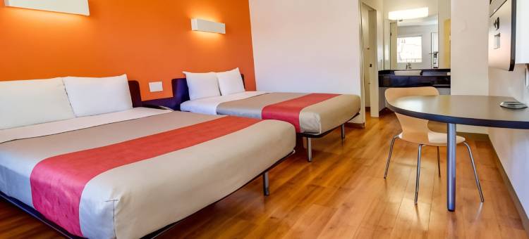 里布南6号汽车旅馆(Motel 6 Riverside, CA - South)图片