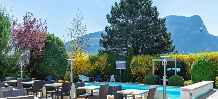 福西尼西克鲁斯原创城市酒店(The Originals City, Hôtel du Faucigny, Cluses Ouest)图片