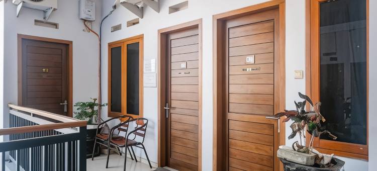 红多兹酒店@科达翁路(RedDoorz @ Jalan Kedawung)图片