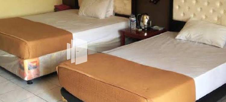 红色伙伴内瓦纳西图本多酒店(Hotel Nirwana Situbondo RedPartner)图片