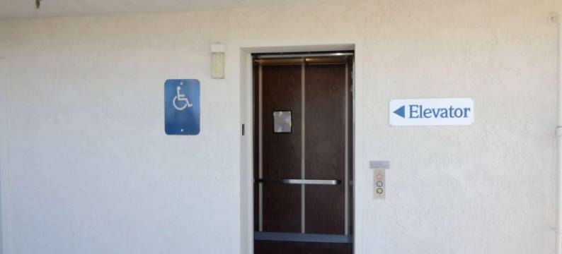 二十九棕榈村6号汽车旅馆(Motel 6 Twentynine Palms, CA)图片