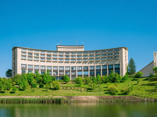 神户三田希莱顿高级酒店