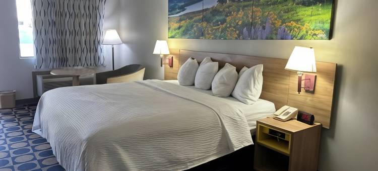 拜伦戴斯酒店(Days Inn by Wyndham Byron)图片