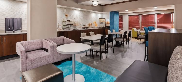 印点那波利斯西北公园贝斯特韦斯特优质酒店(Best Western Plus Indianapolis NW Hotel)图片