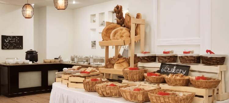 塔什干温德姆华美达酒店(Ramada by Wyndham Tashkent)图片